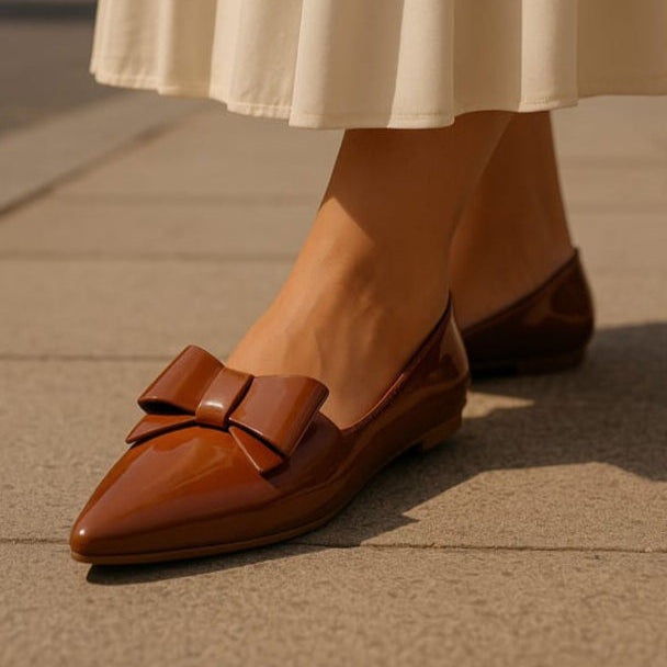 Glossy Bow-Front Ballerina
