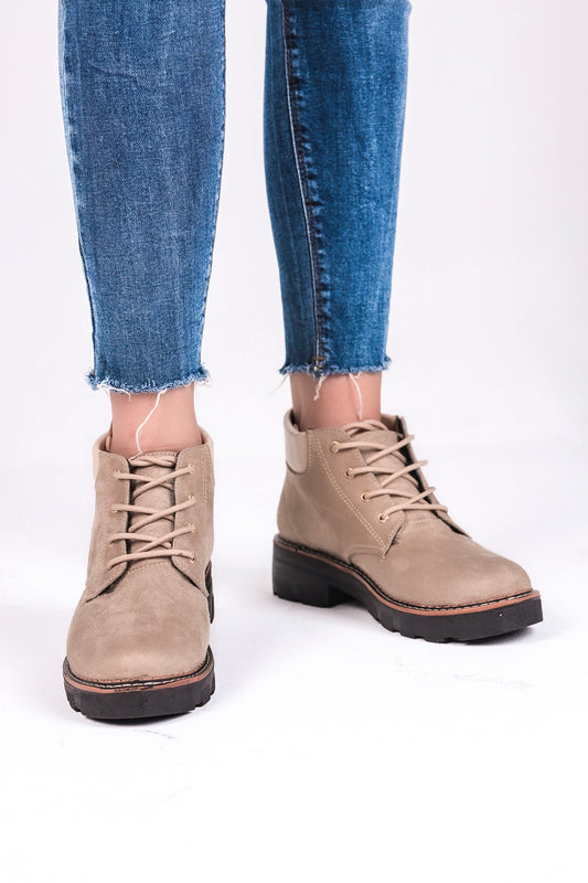Biege Regular Boots