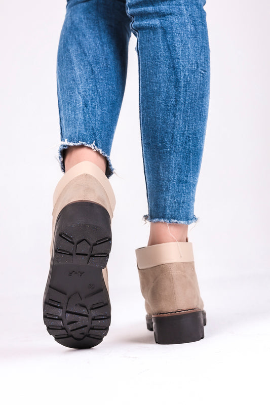 Biege Regular Boots