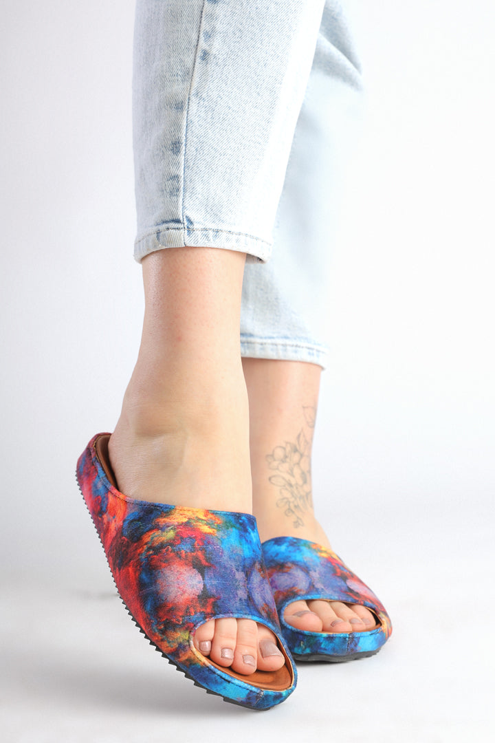 Patterned Slipper Color Paradise