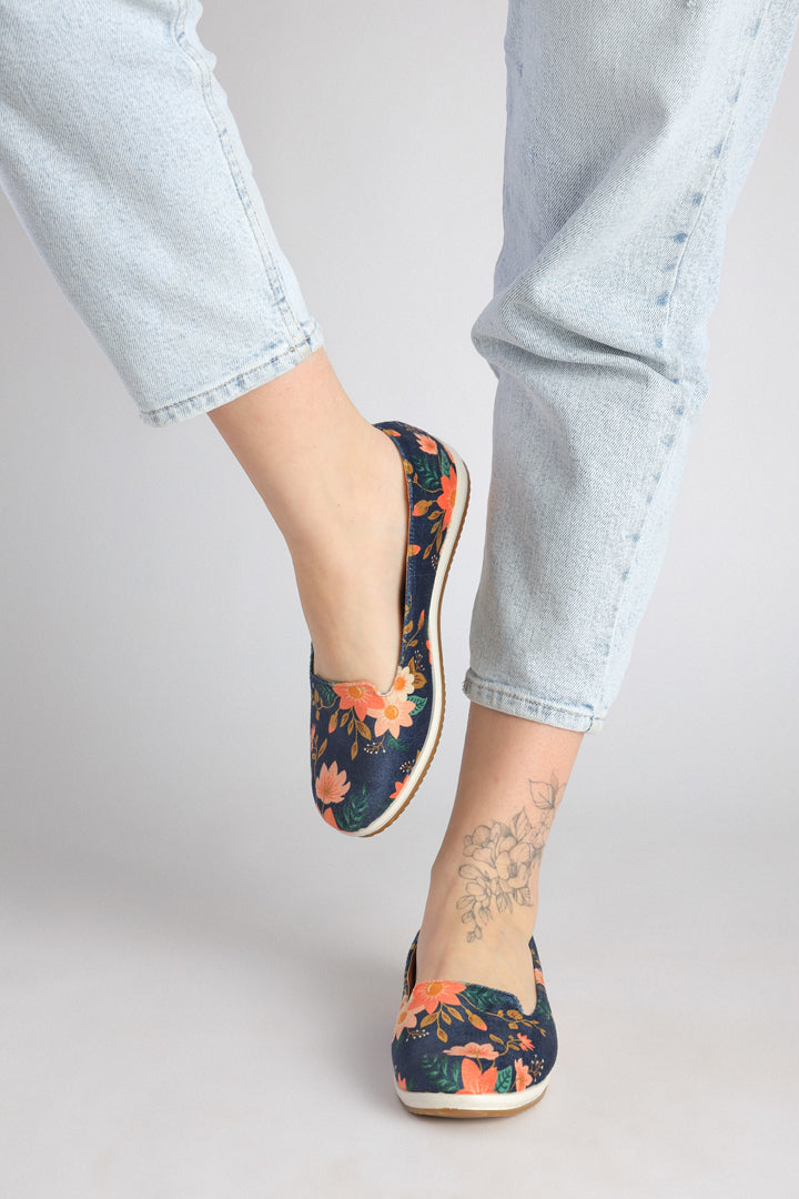 مدورة P زهور الليل المسطحة