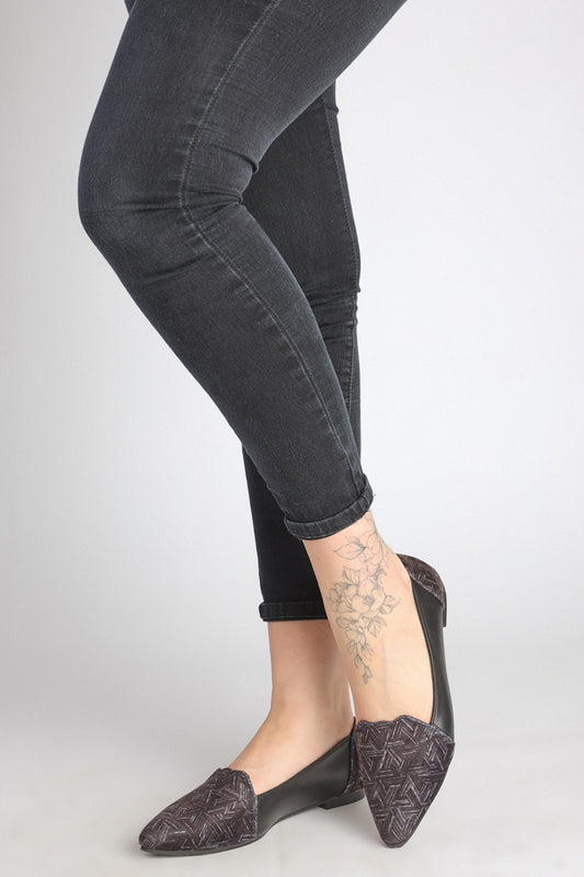 مثلثات مسطحة متموجة P