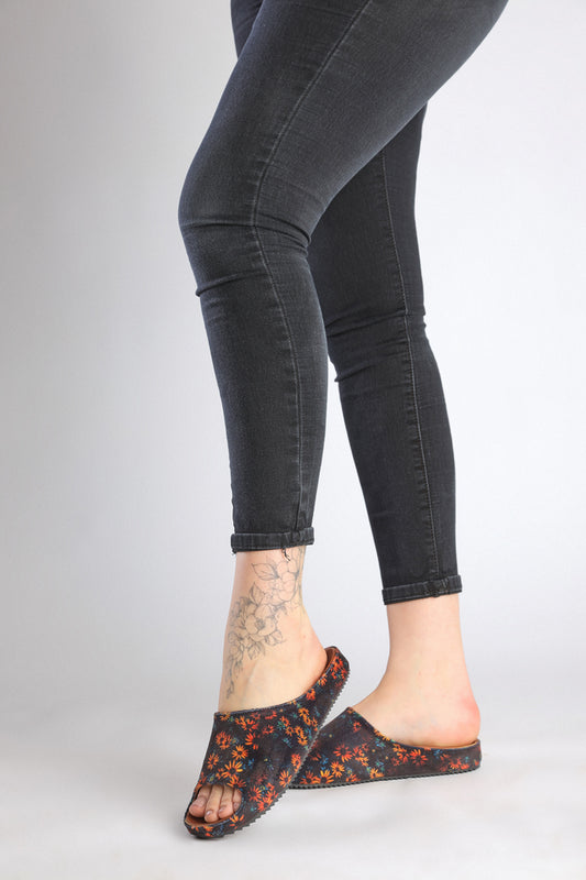 Patterned Slipper Tiny Flowers