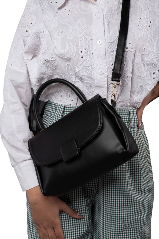08445 Black