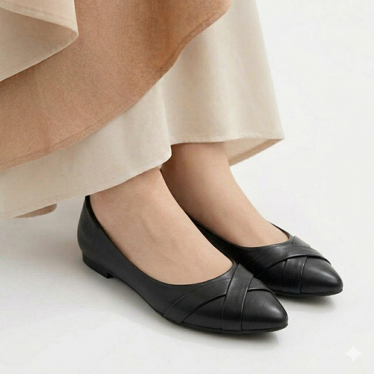 Pointed-Toe Criss-Cross Flats.