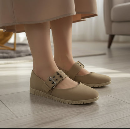 Charm Comfy Flat